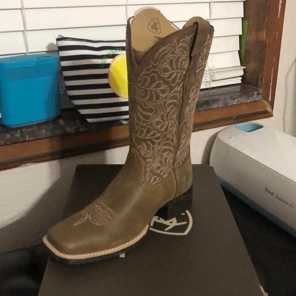Ariat Boots